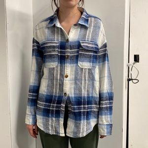 Blue and white Hollister flannel size medium